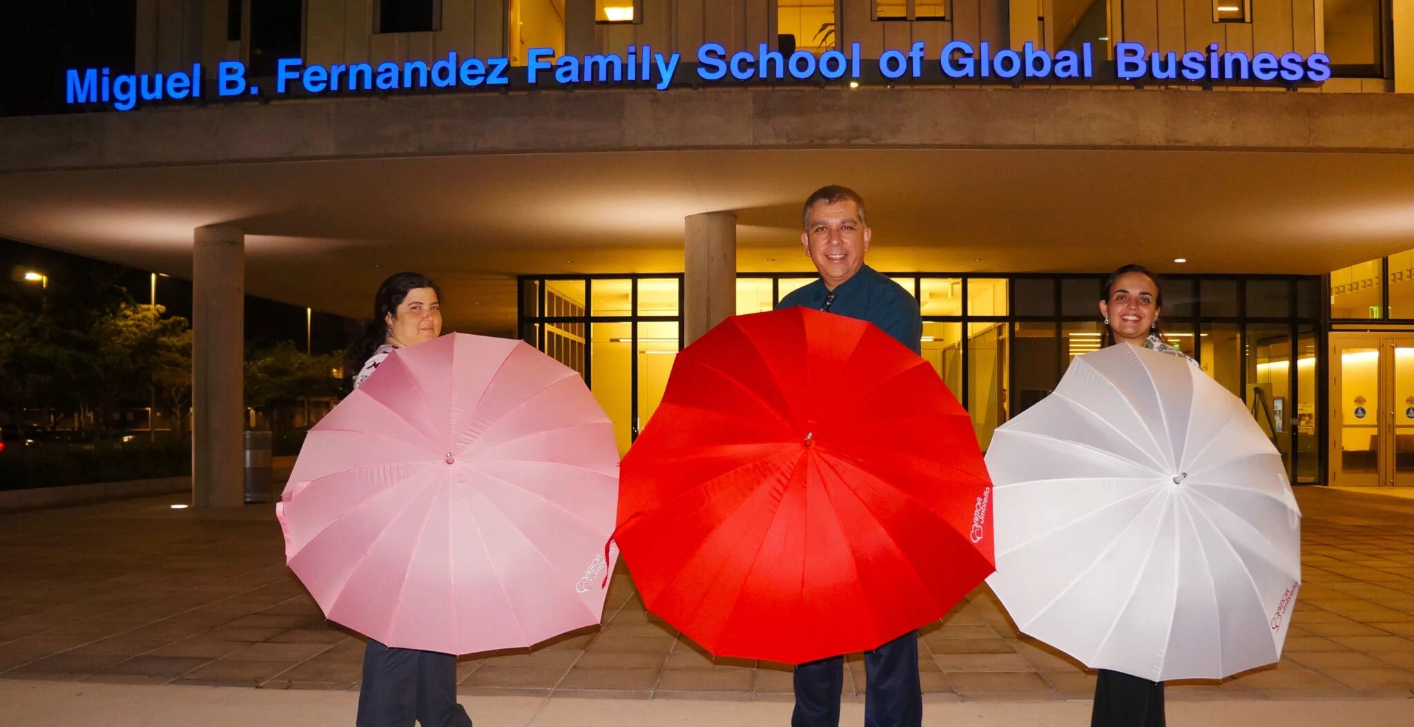 Signature AMOR Heart Umbrella
